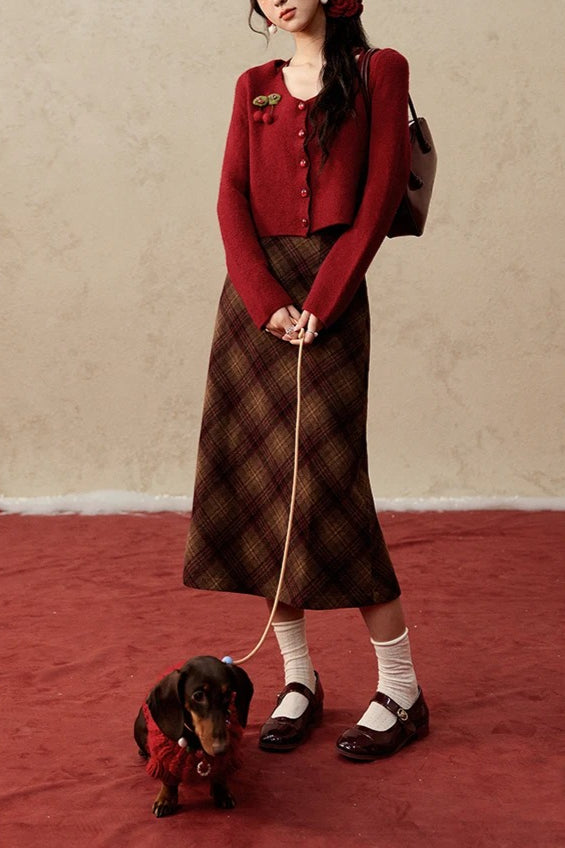 Short Knit Cherry Detail Cardigan